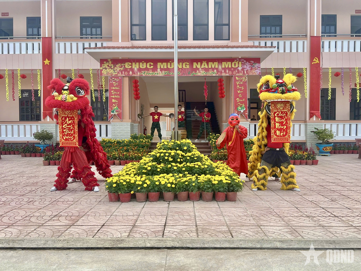 Trung đoàn 3 (Sư đoàn 330, Quân khu 9): Nghe tiếng trống lân, thấy Tết đến gần